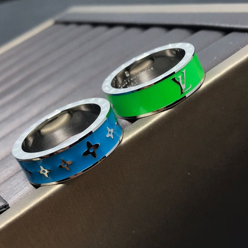 18K Louis Vuitton Ceramic Set of Two Rings