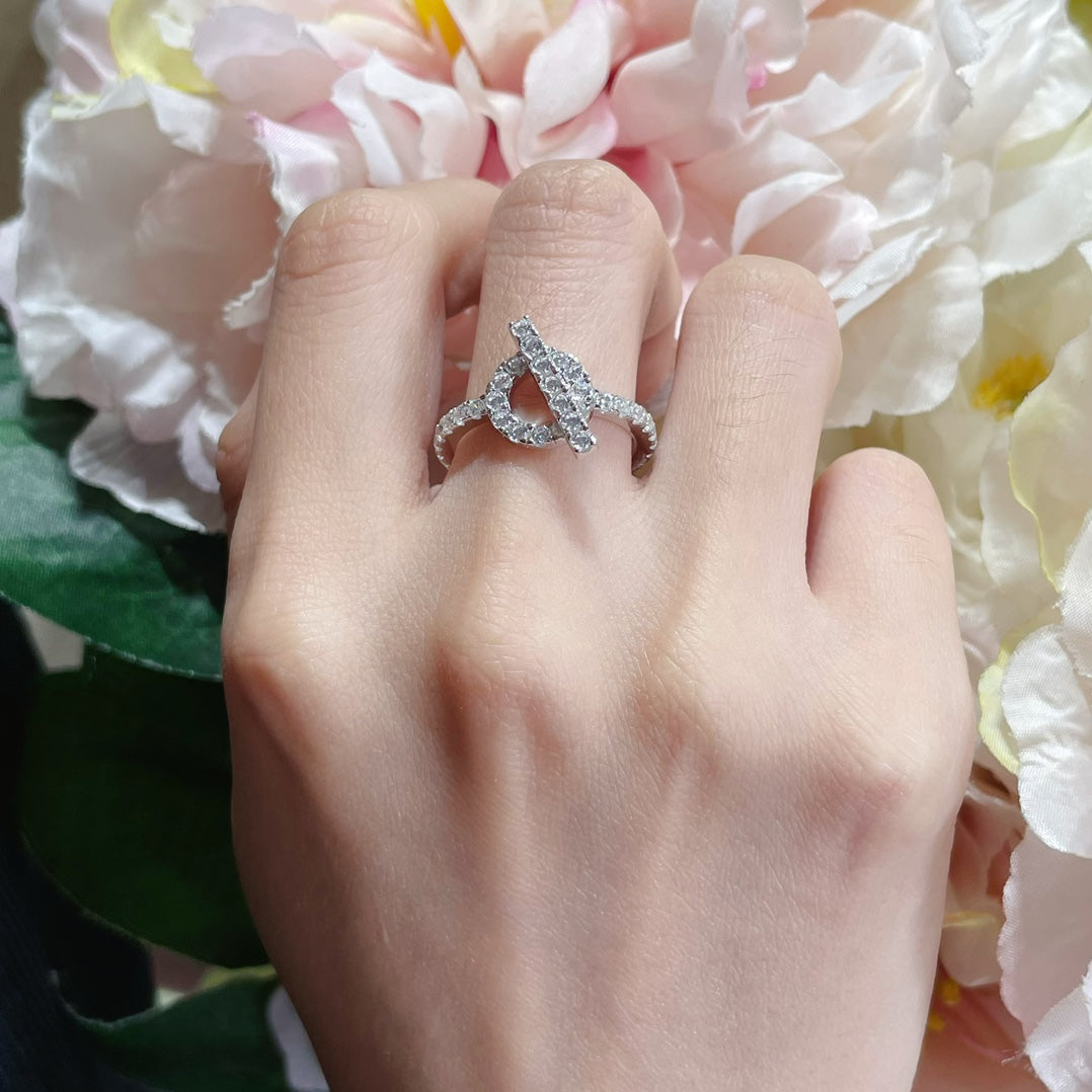 18K Finesse Diamond White Gold Hermes Ring