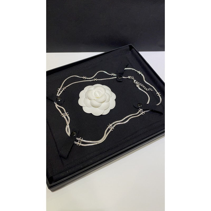 18K  Chanel 24B Flowers Long Necklace