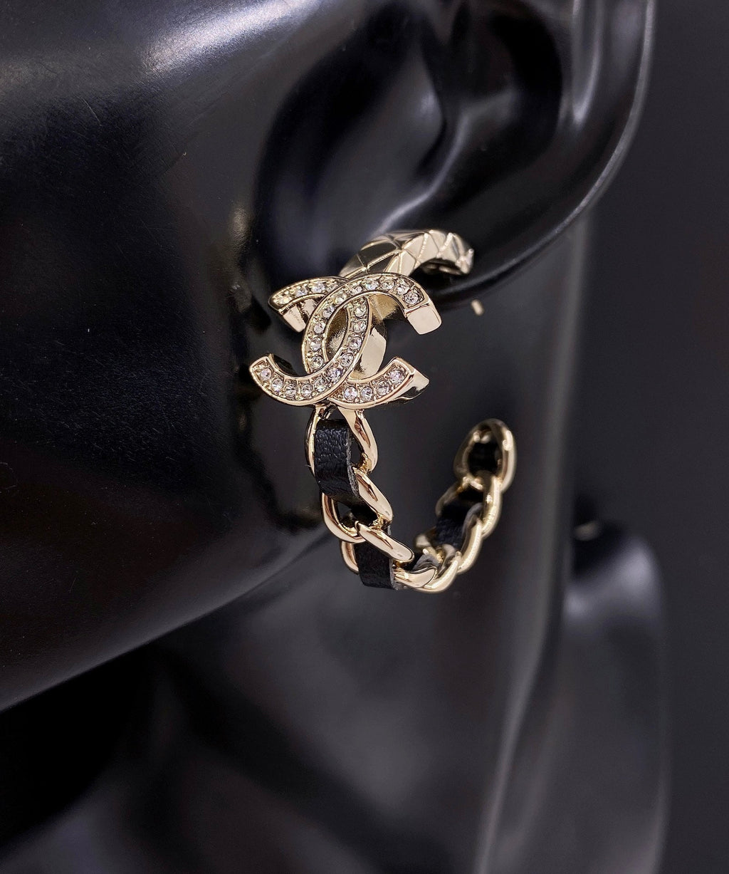 18K  Chanel Black Open Earrings