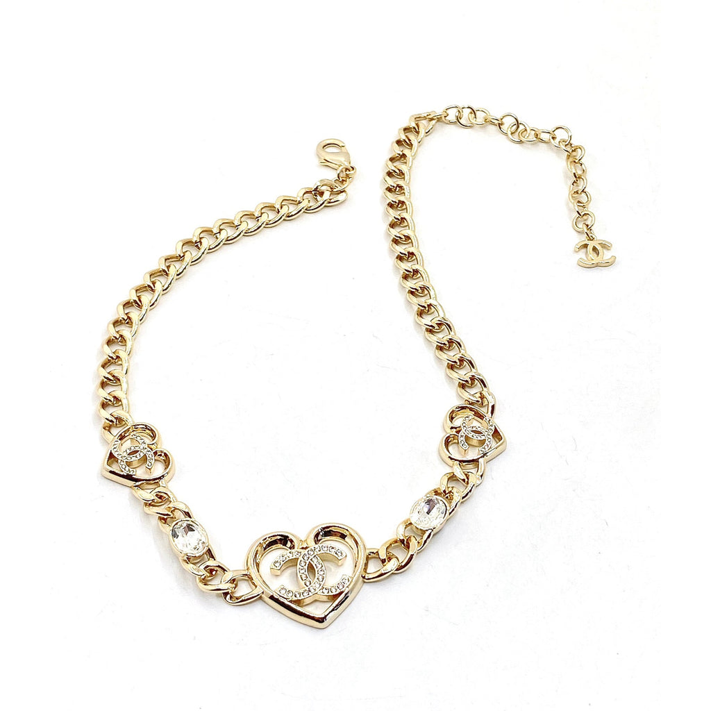 18K  Chanel Heart Diamonds Chain Necklace