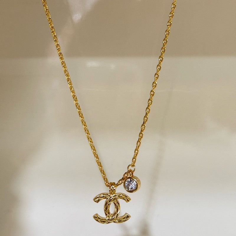 18K  Chanel 26P Diamond Gold Necklace
