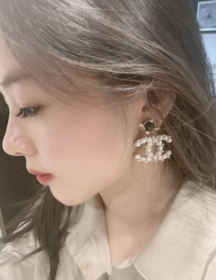 18K Pearl  Chanel Pendant Earrings