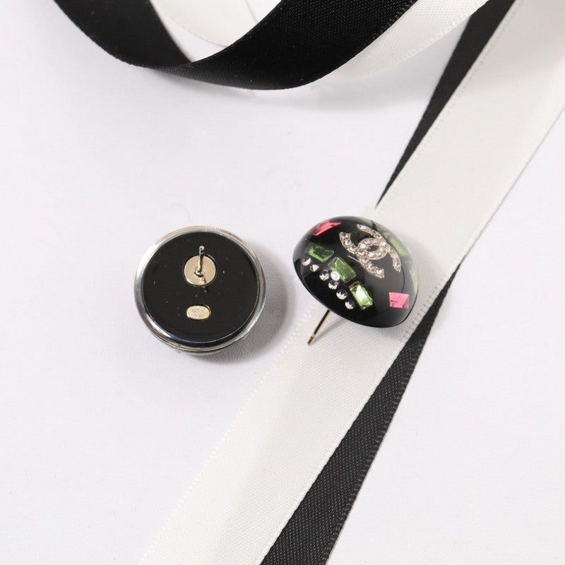 18K  Chanel Black Round Earrings