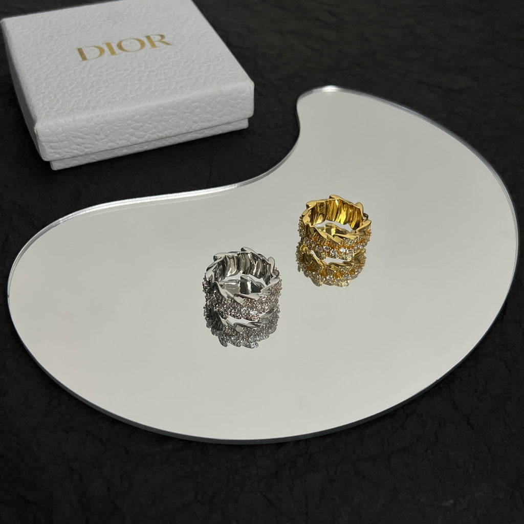 18K Dior Couture Diamond Ring