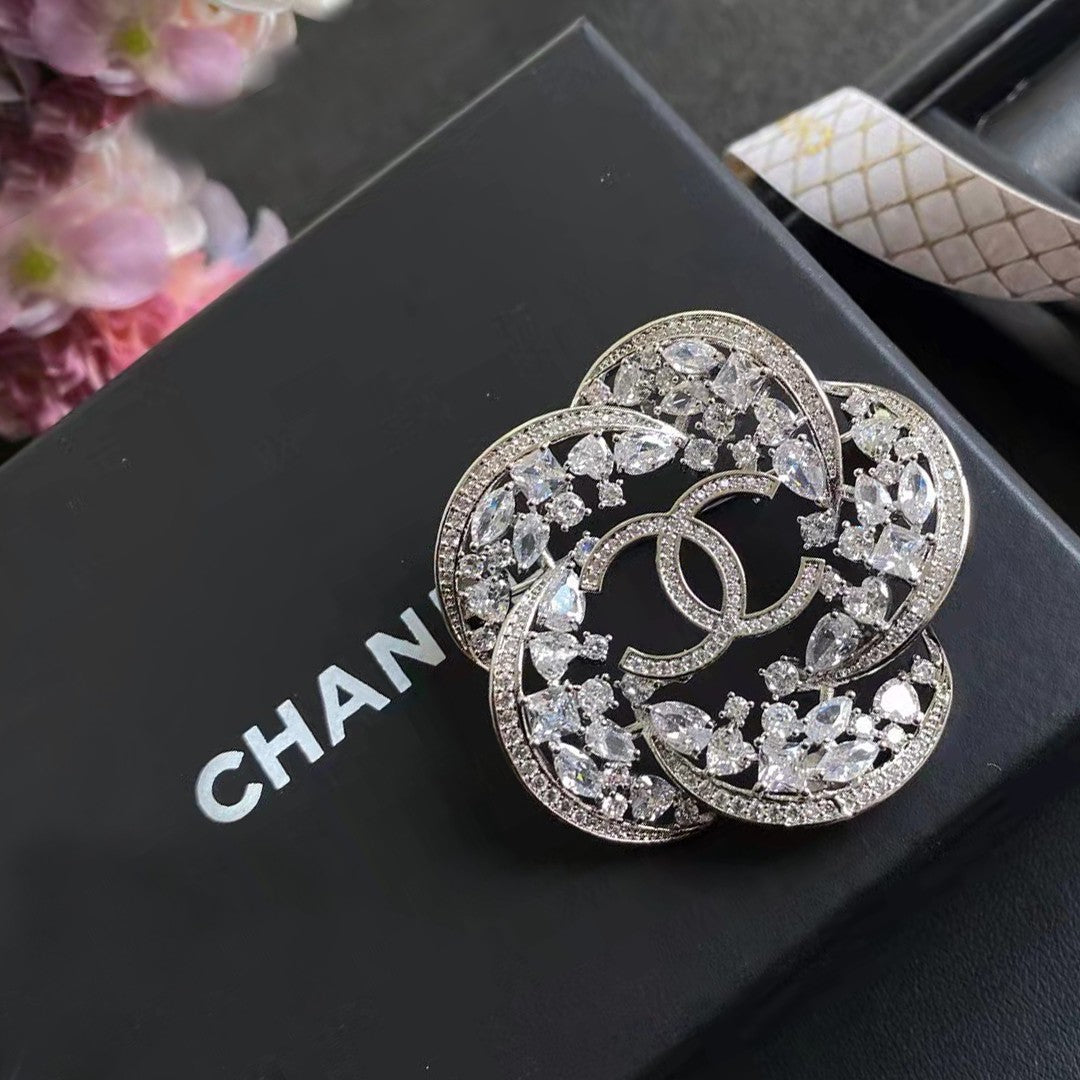 18K  Chanel Camellia Crystals Brooch