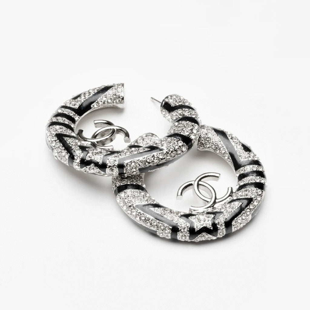 18K  Chanel Black Diamonds Earrings