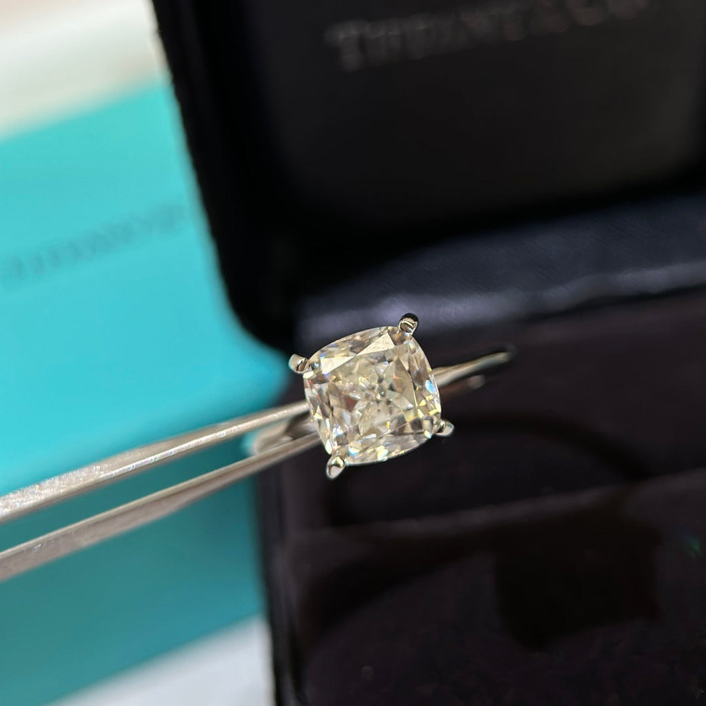 18K Tiffany True Engagement Ring