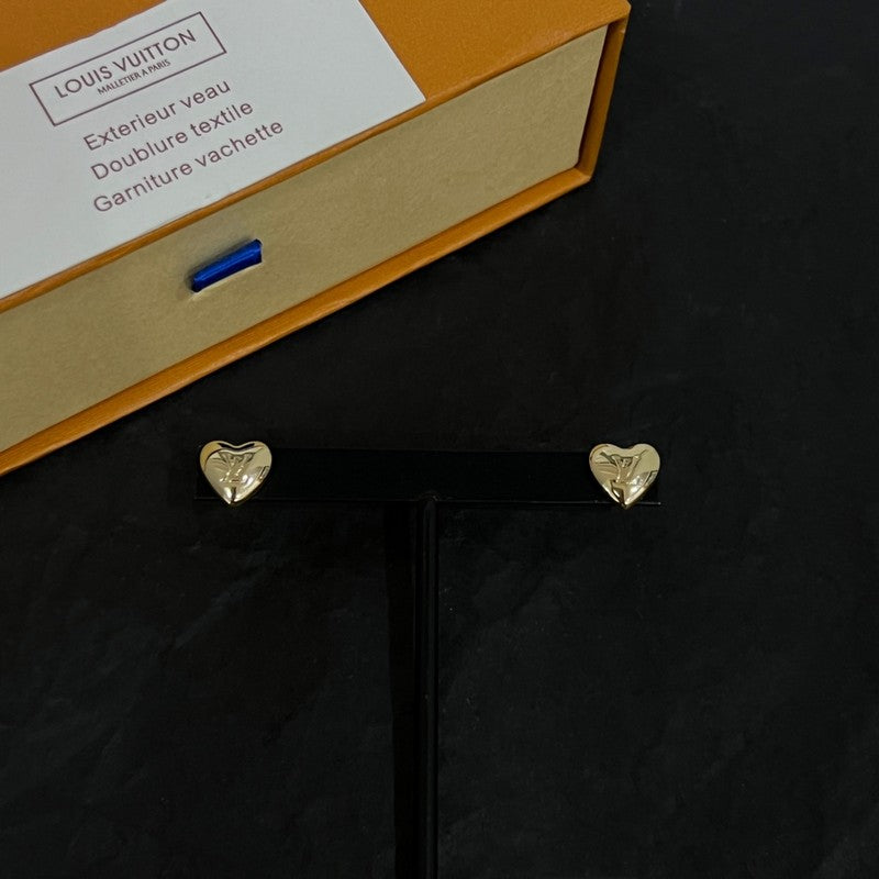 18K Louis Vuitton Heart Earrings