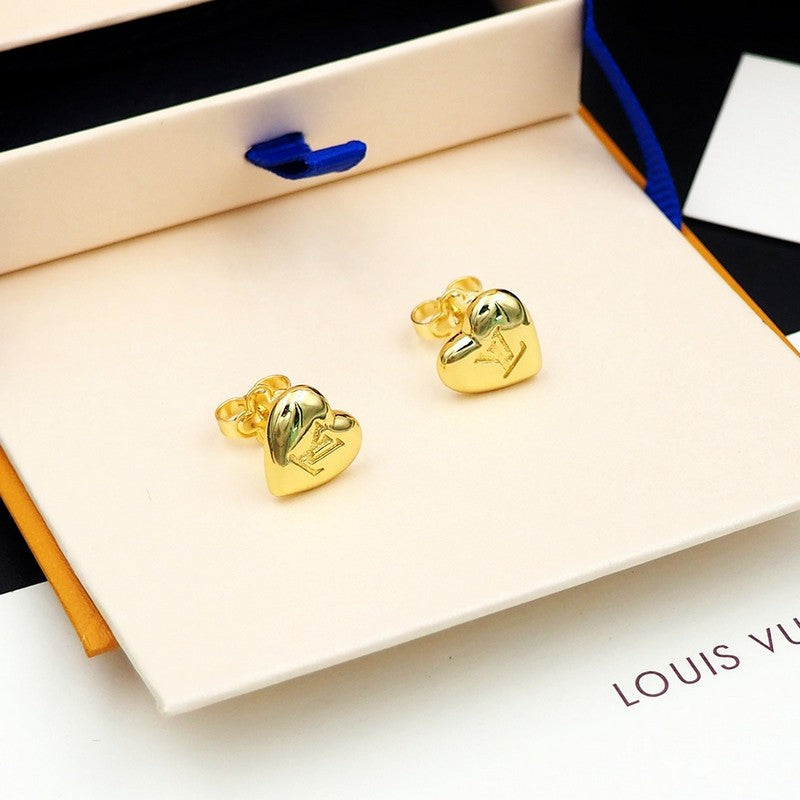 18K Louis Vuitton Heart Earrings