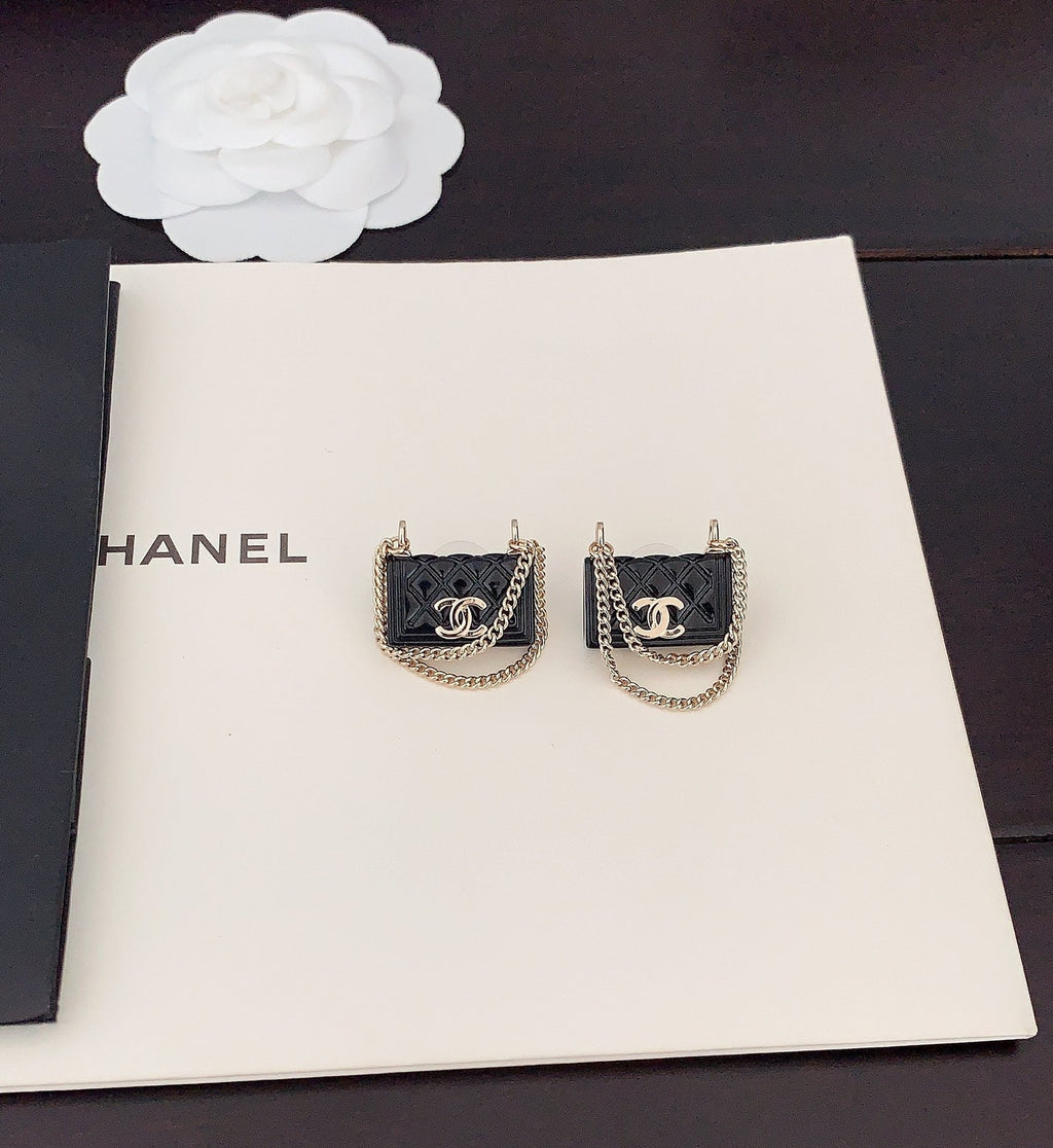 18K  Chanel Black Bag Pendant Earrings