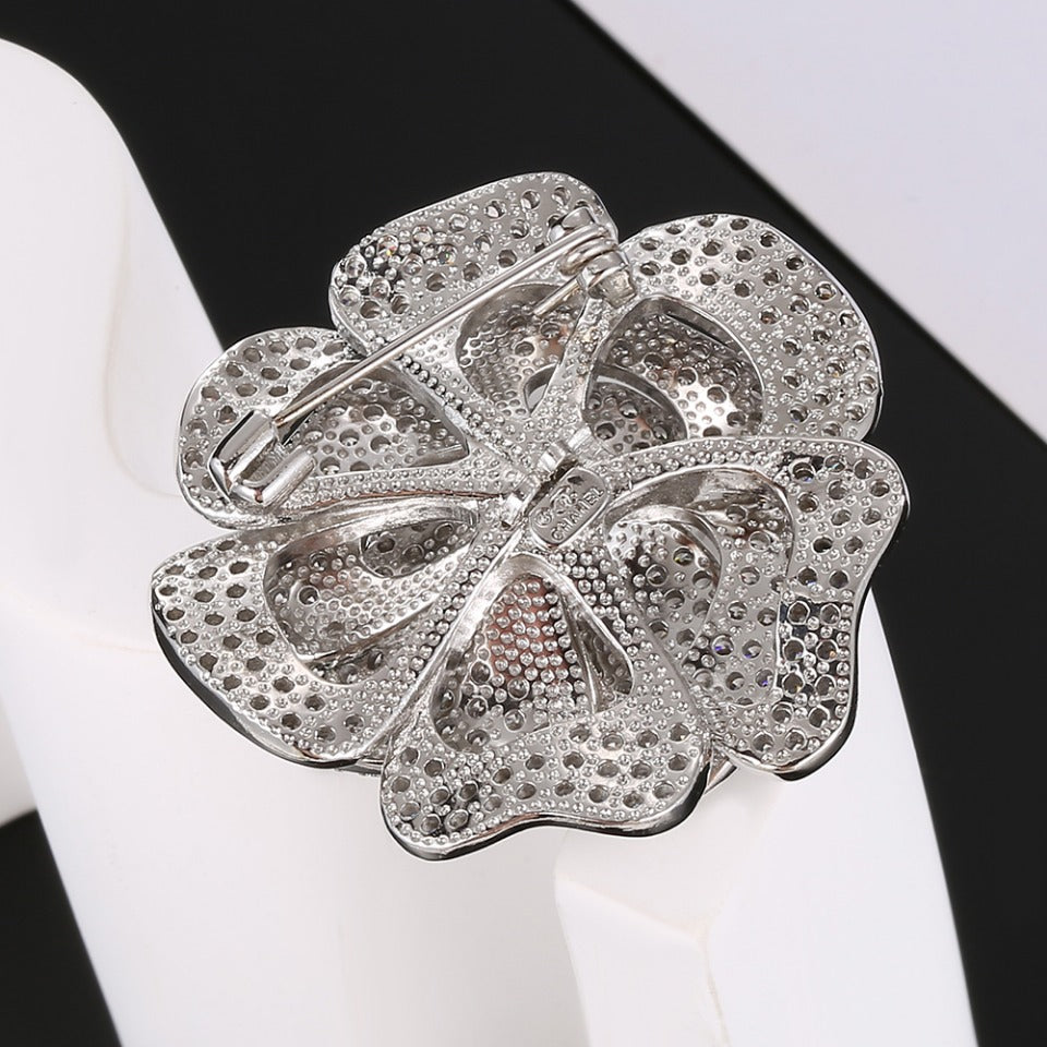 18K  Chanel Camellia Diamonds Brooch