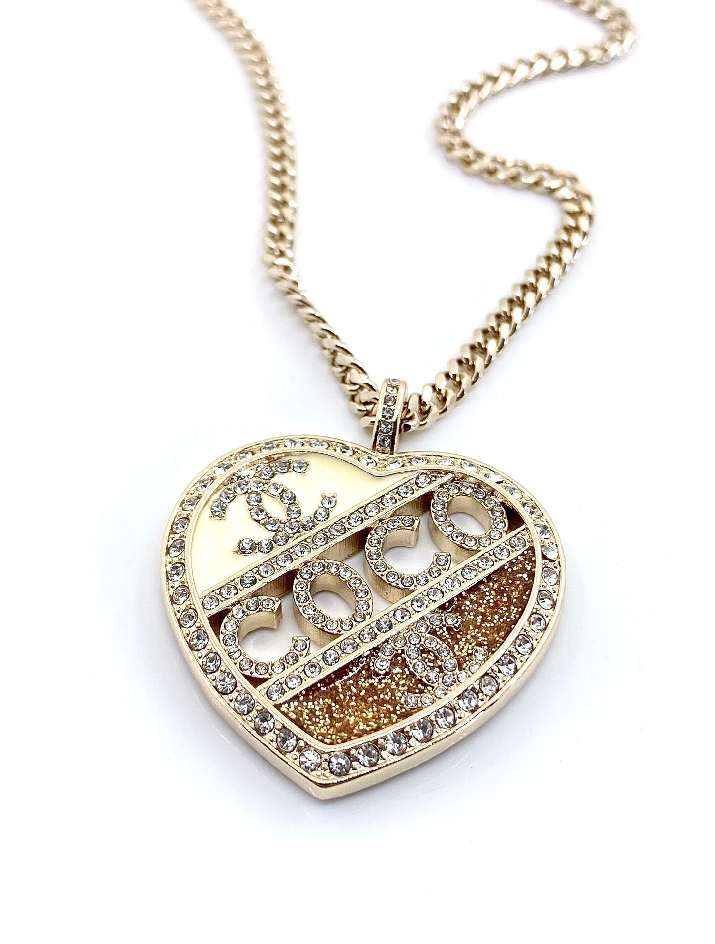 18K  Chanel Heart Diamond Chain Necklace