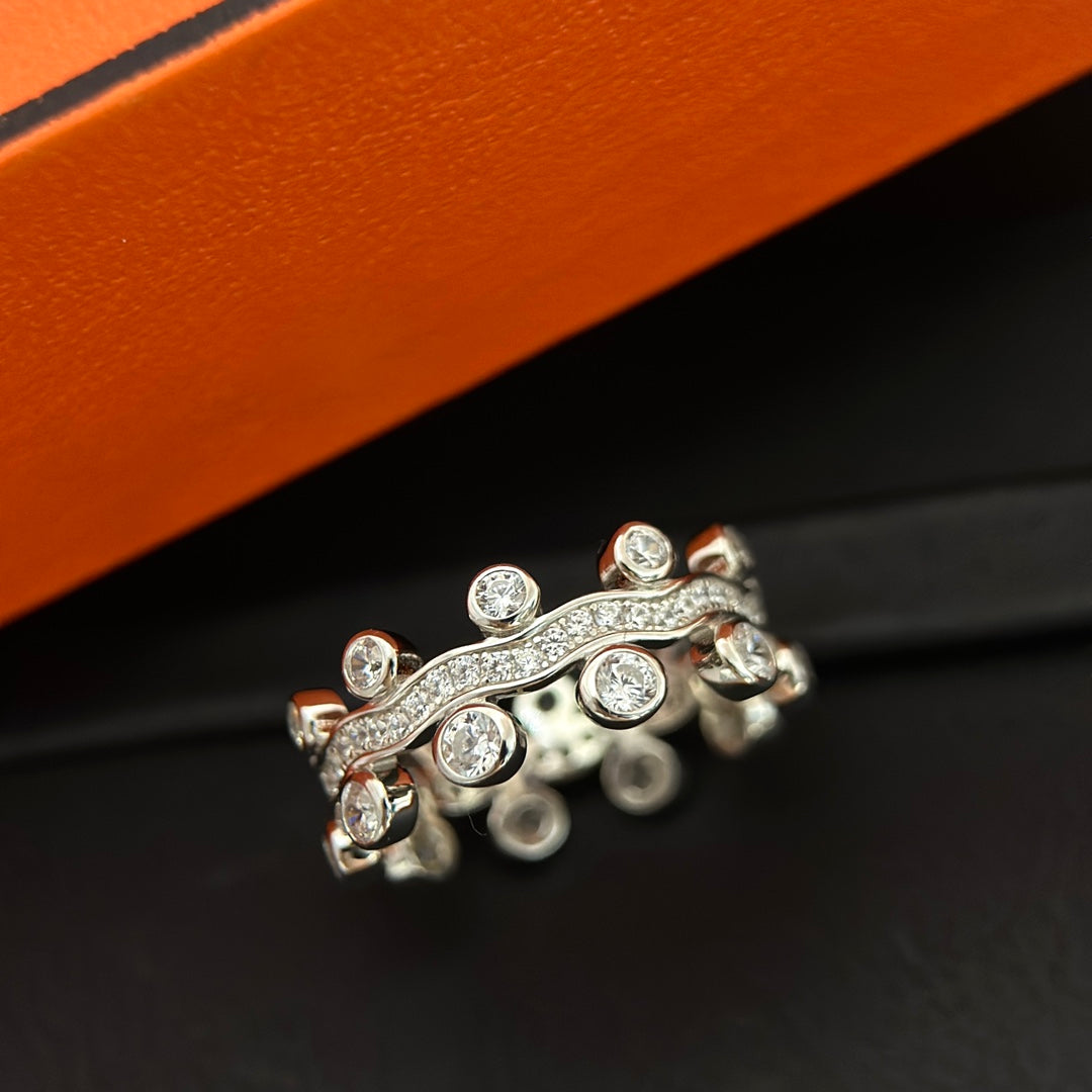 18K Vine Flower Dewdrops Diamond Hermes Ring