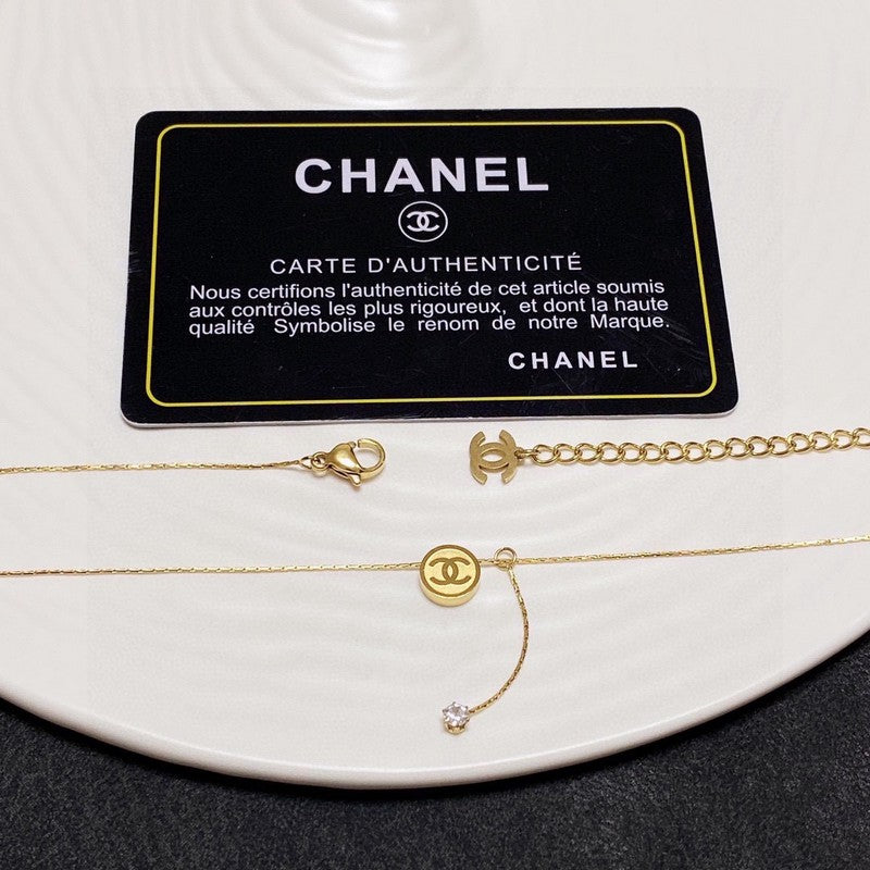 18K  Chanel Gold Necklace