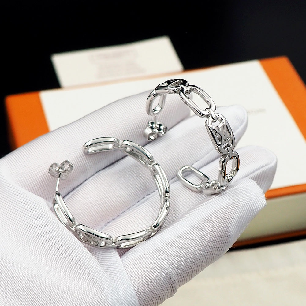 18K Louis Vuitton My Chain Earrings