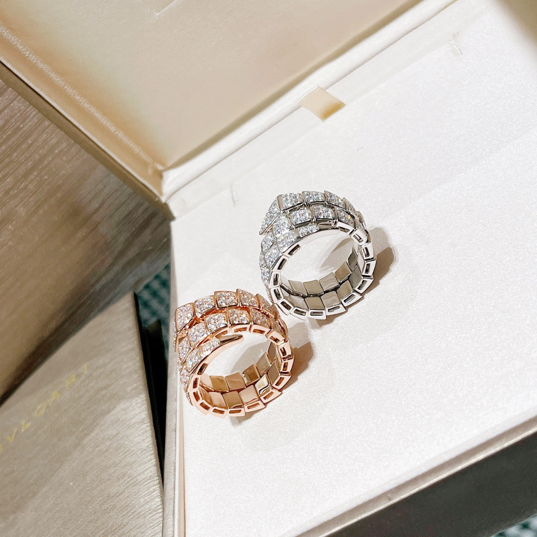 18K BVLGARI Serpenti Viper Full Pave Diamond Ring