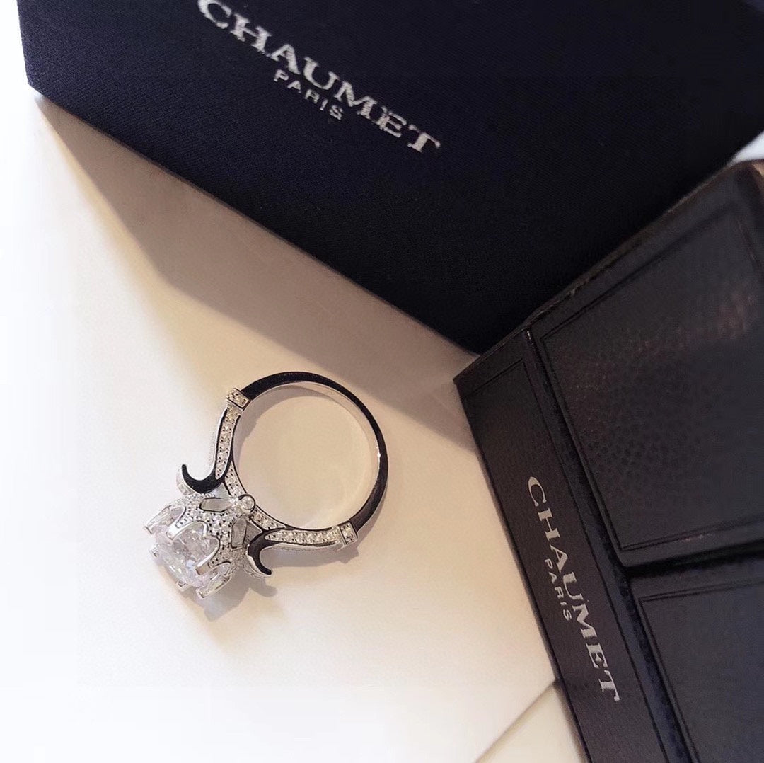 18K Jos¨¦phine Ring