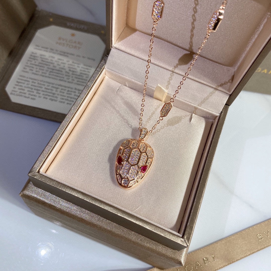 18K BVLGARI Serpenti Necklace